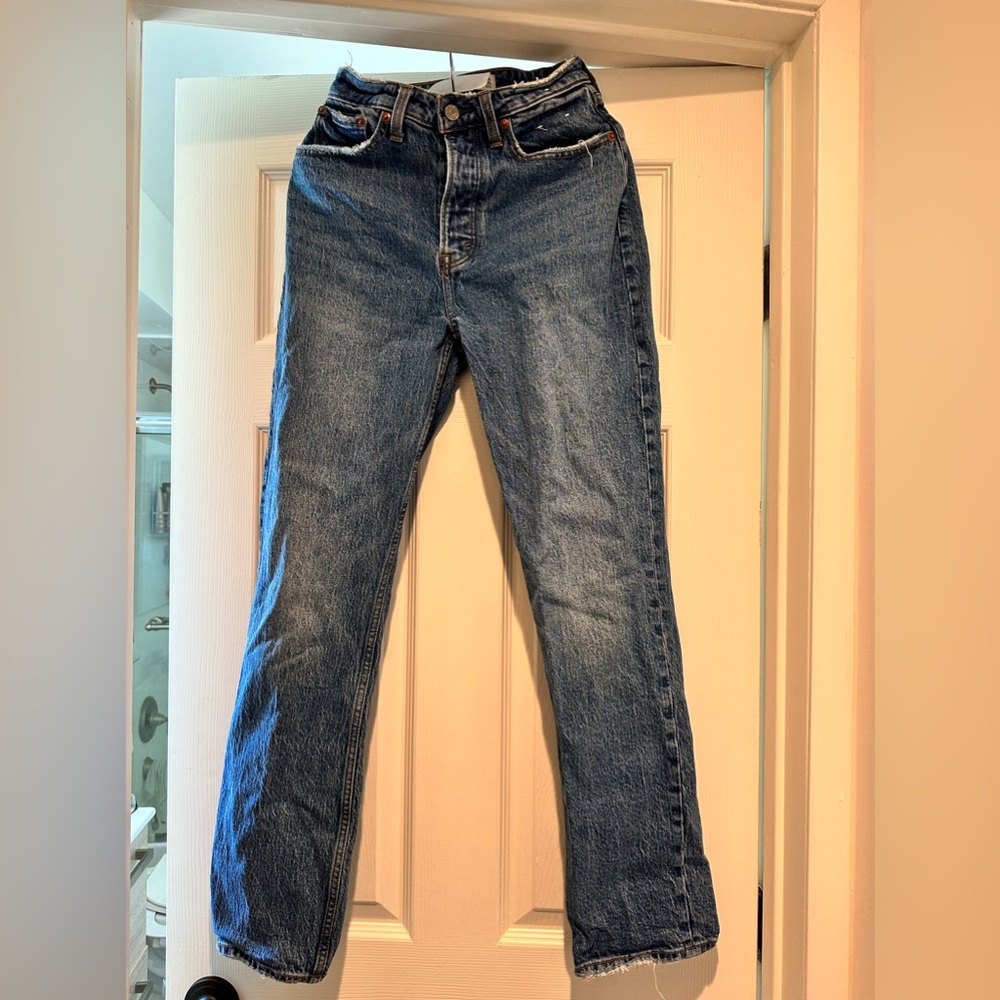 Abercrombie & Fitch High Rise Curve Love Dad jeans